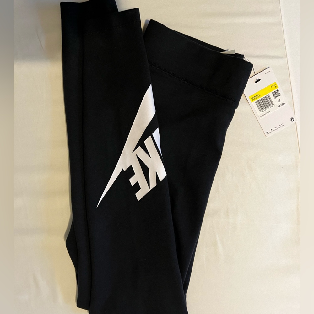 Nike leggings